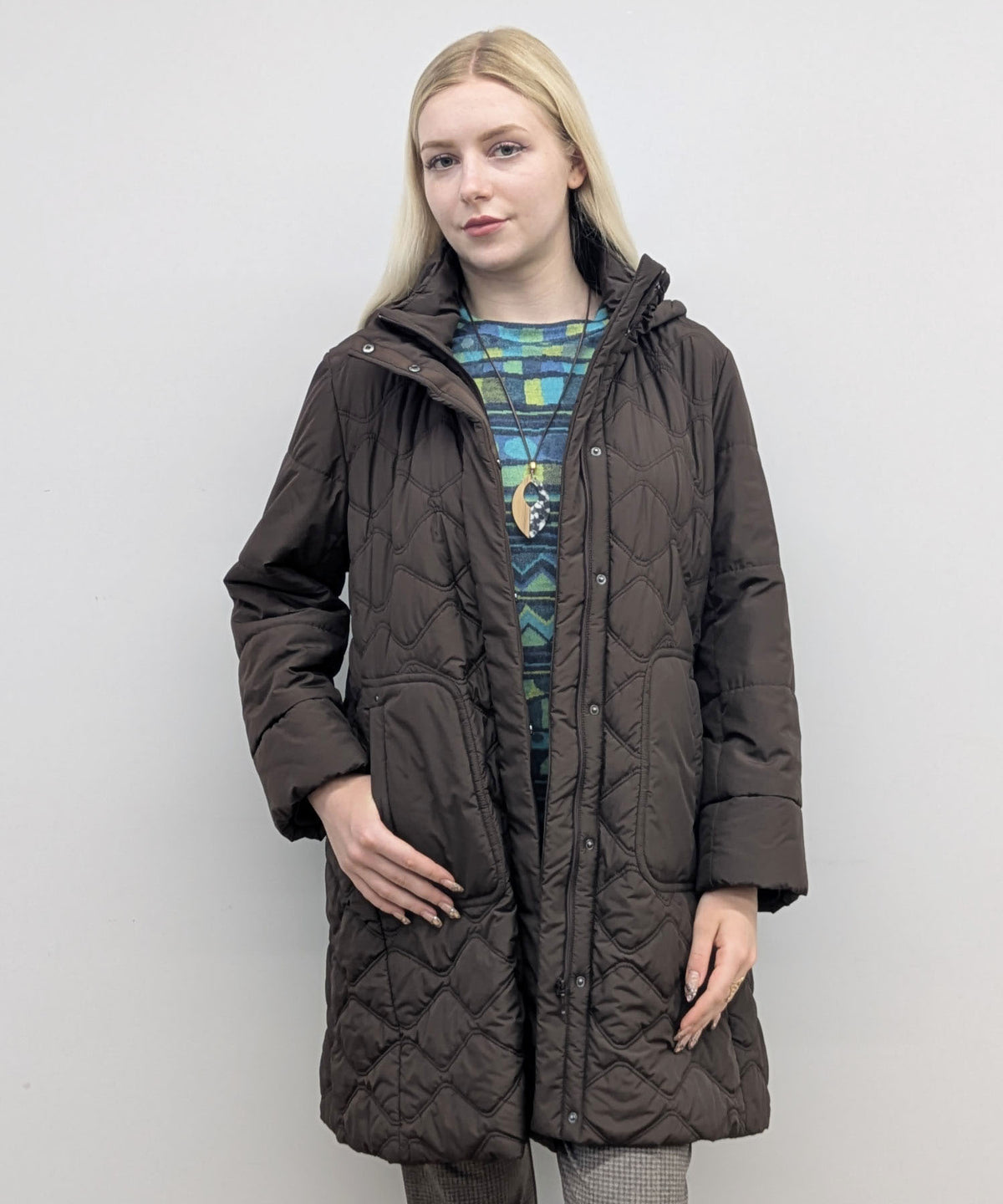 【26AW】クリスタルキャメル キルティングロングコート(品番:0261509)