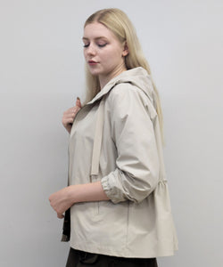 【26AW】バッグフレアフーデッドパーカー（品番：0260359）