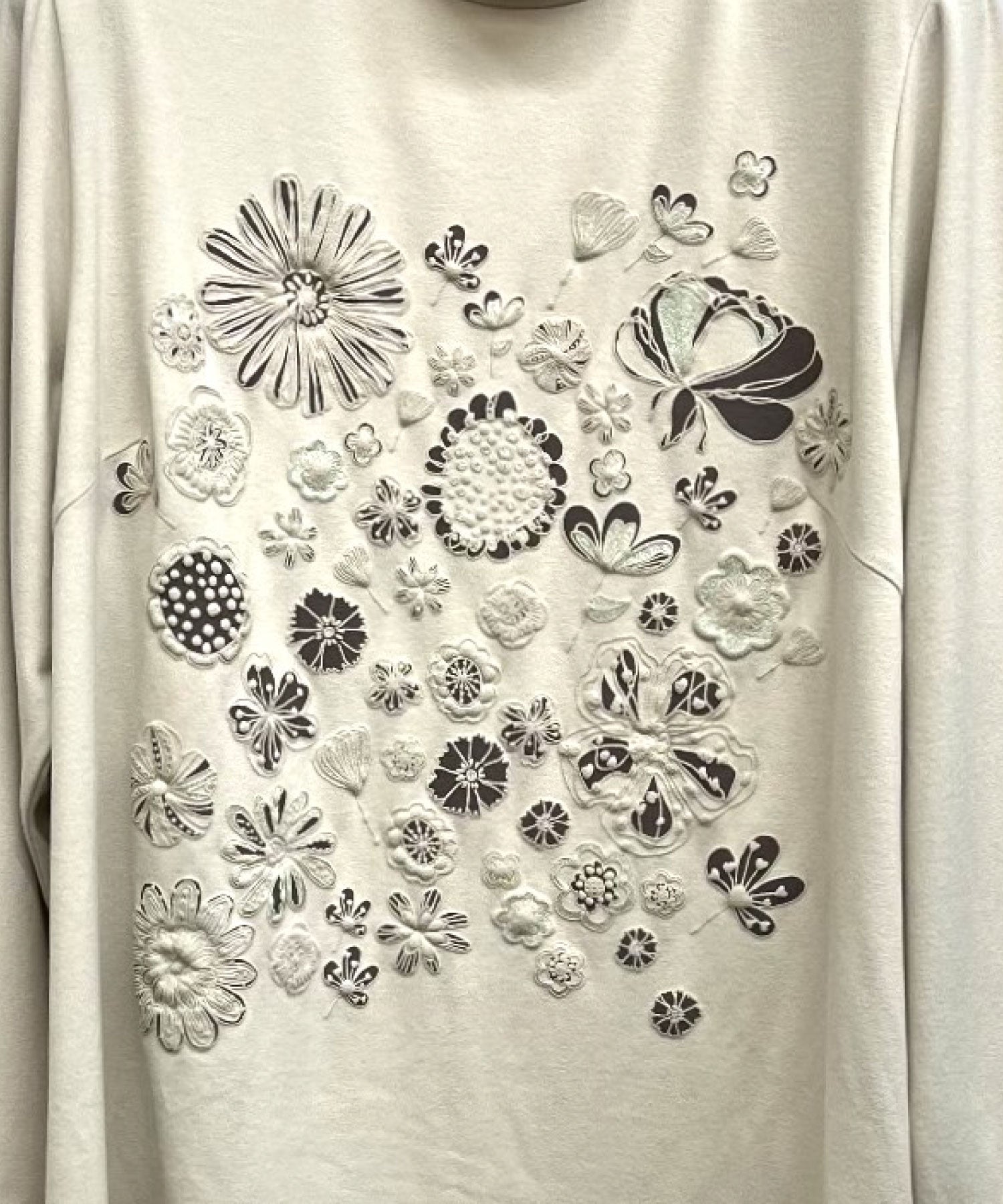 【26AW】MIP立体プリントプルオーバー（品番：0260958）