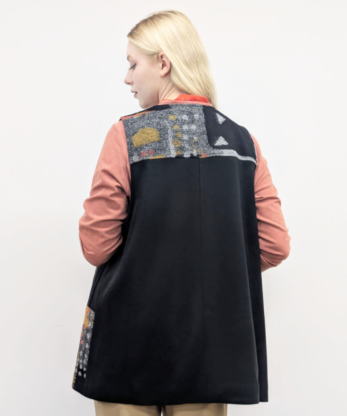 【26AW】ウール混ジャガードベスト（品番：0260938）