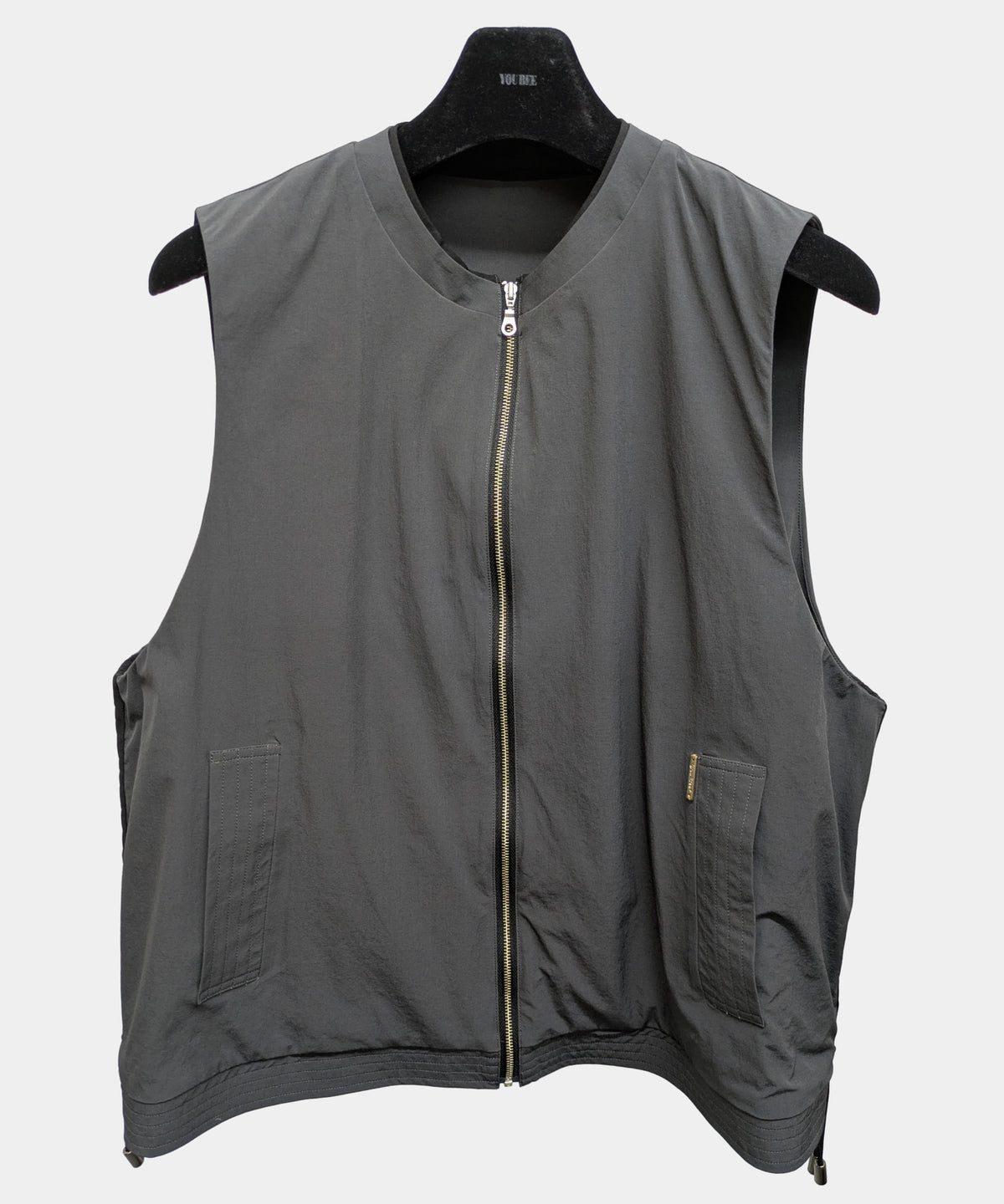 【26AW】配色ベスト（品番：0260379）